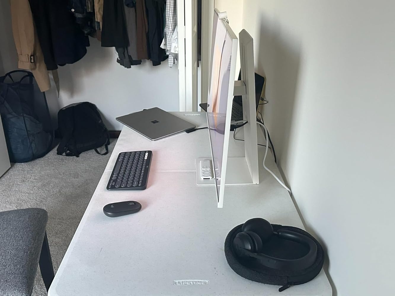 SAMSUNG 32-Inch M8 (M80D) Series 4K UHD Smart Monitor with Streaming TV, Speakers, HDR10+, AI Upscaling, USB-C, Ergonomic Stand, SlimFit Camera, Gaming Hub, LS32DM801UNXZA, 2024