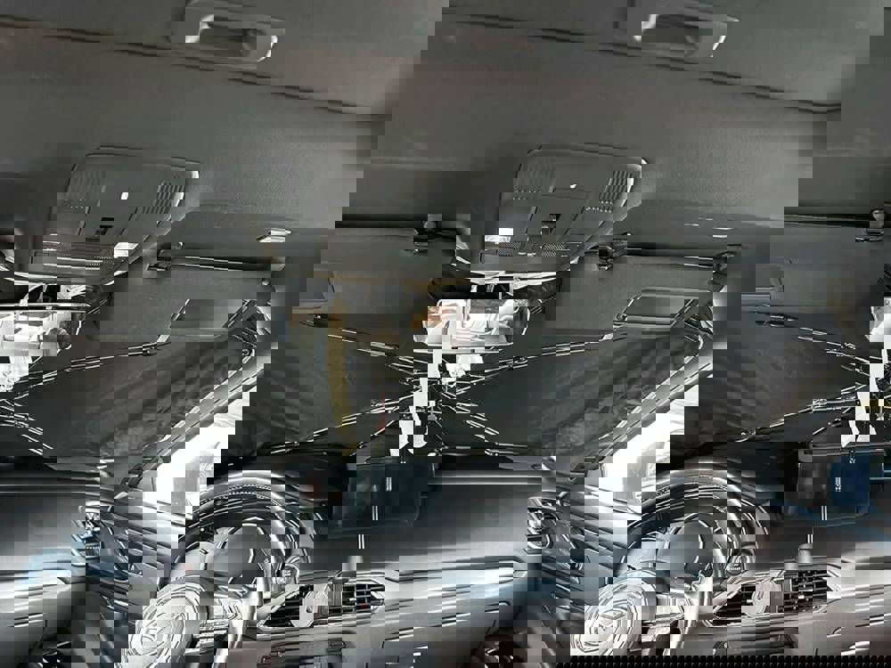 367182