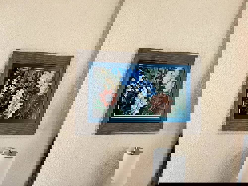 368474