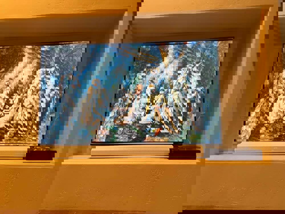 366881