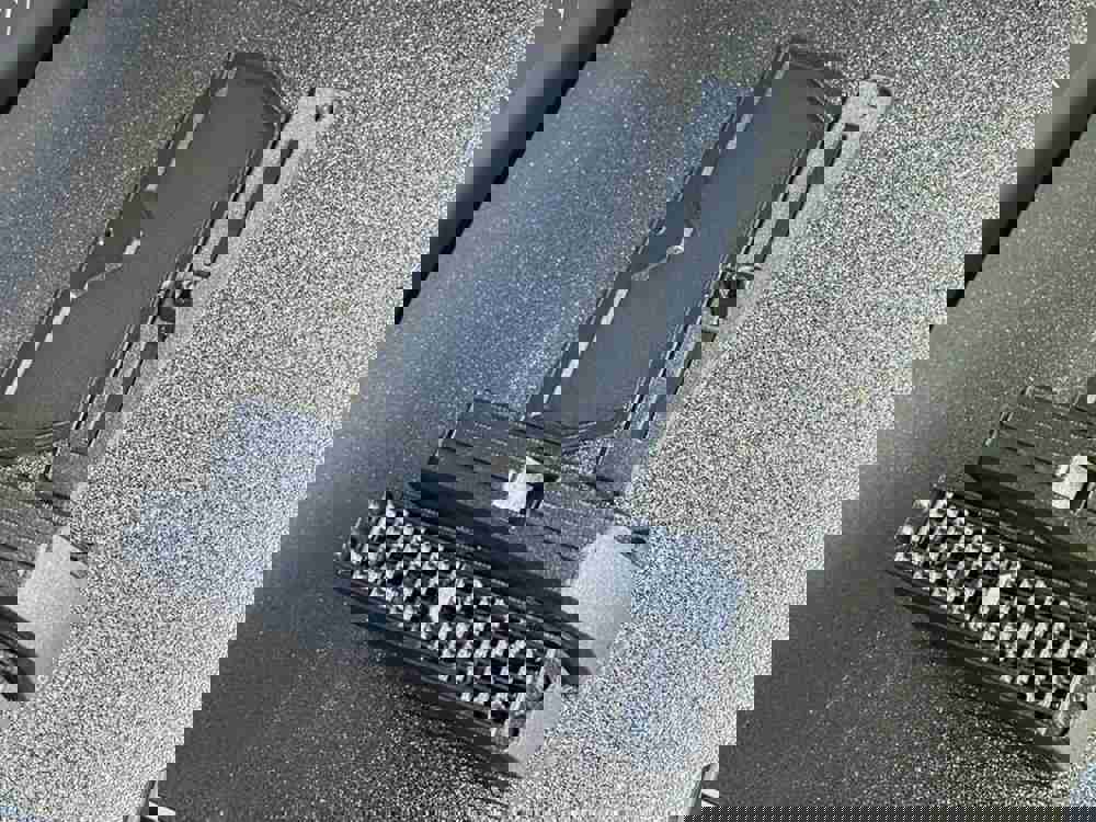 406711