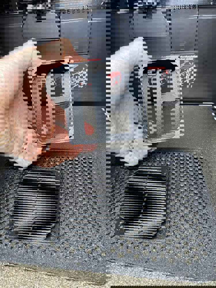 406713