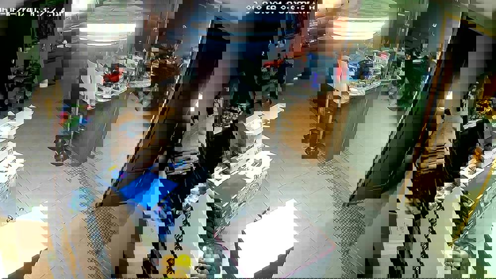 425130
