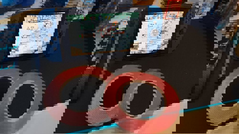 416683