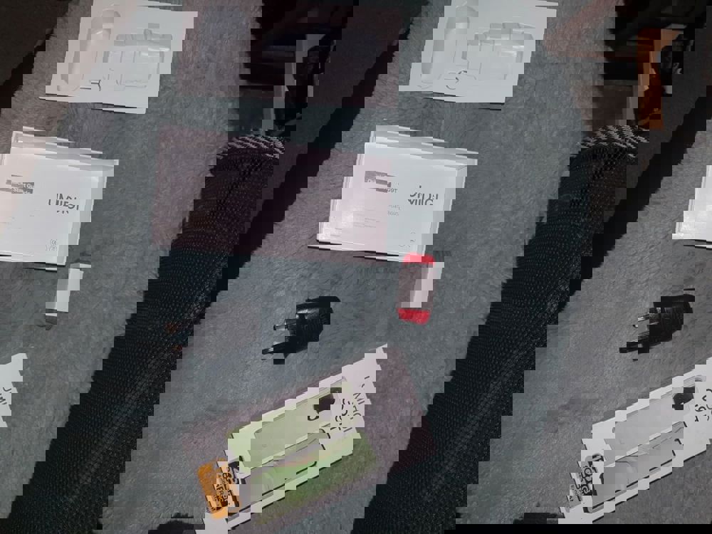 473563
