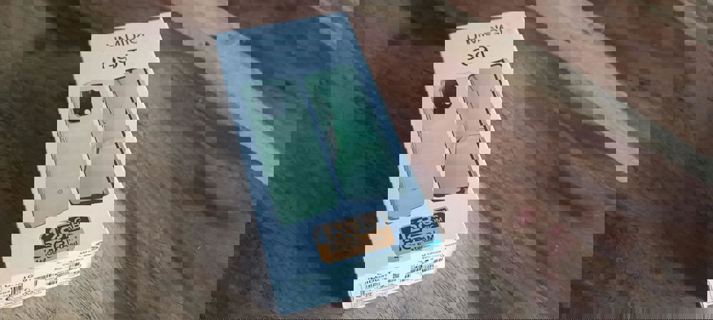 473556