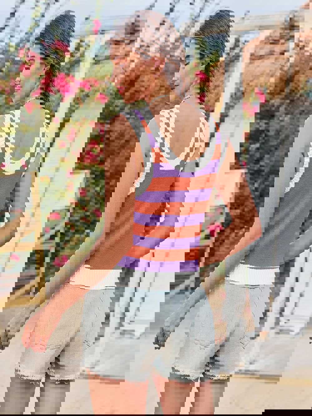 543067