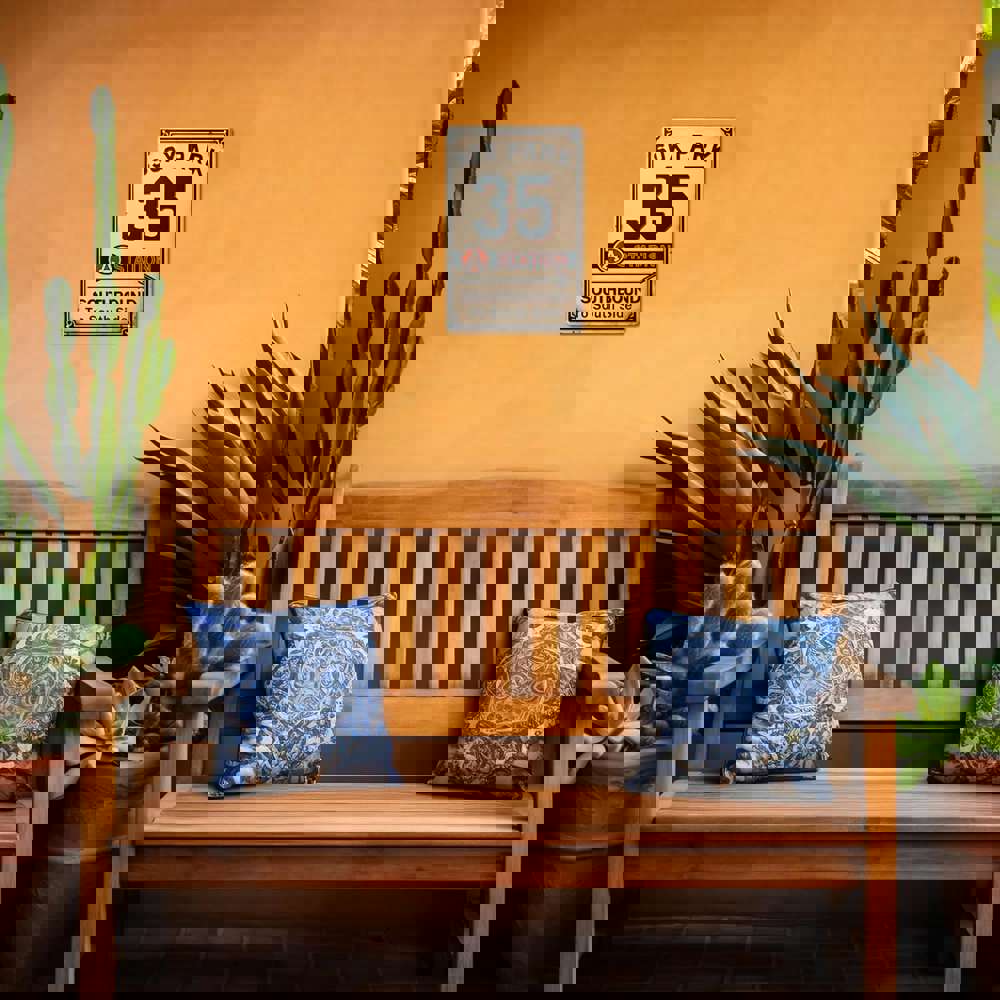 546896