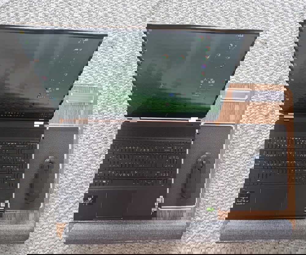 555562