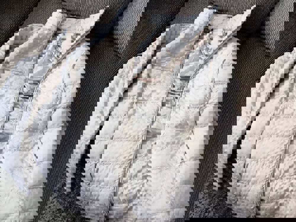 556144