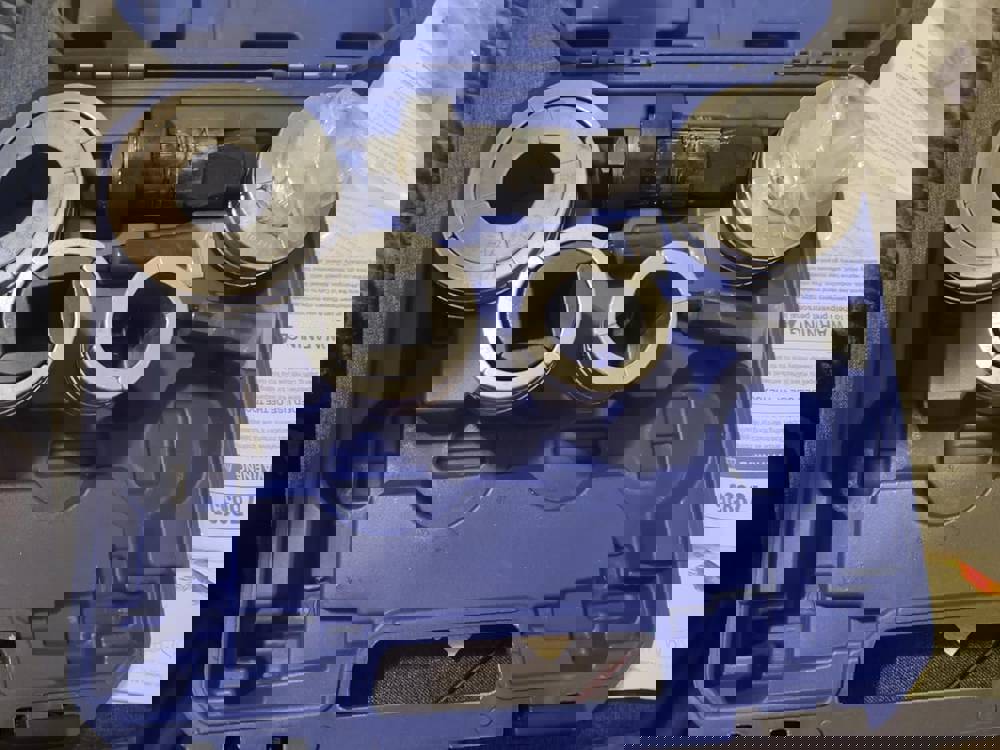 551119