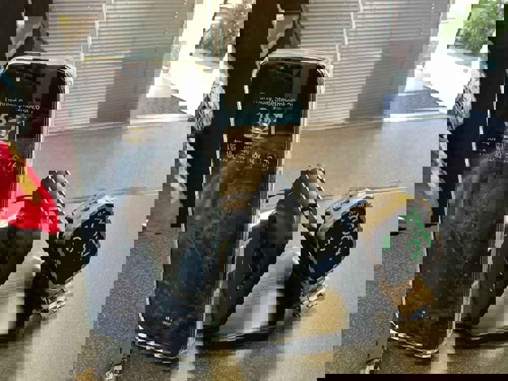 555374
