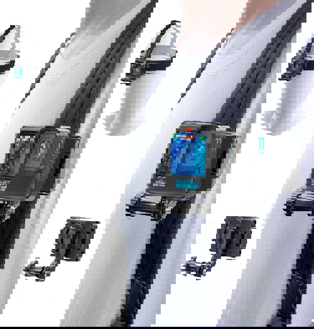 565943