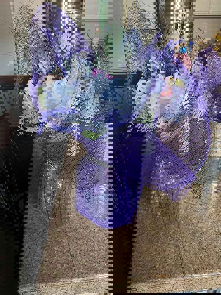 566270