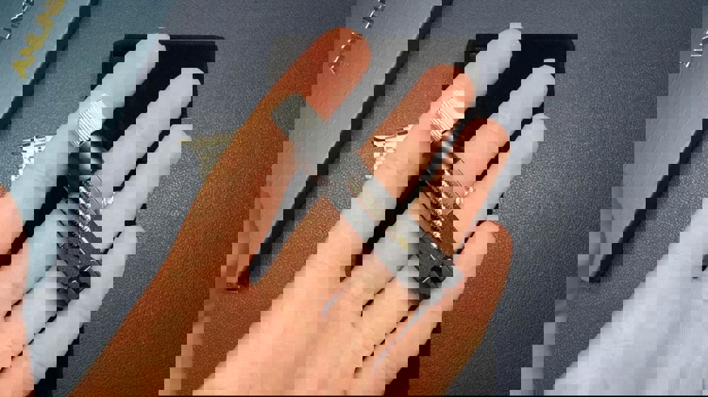 565000