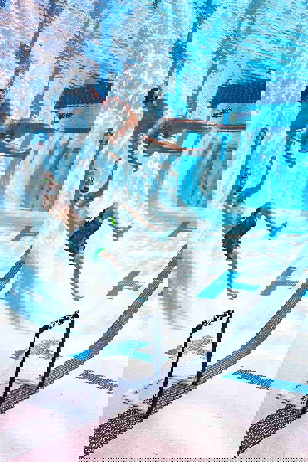 564853