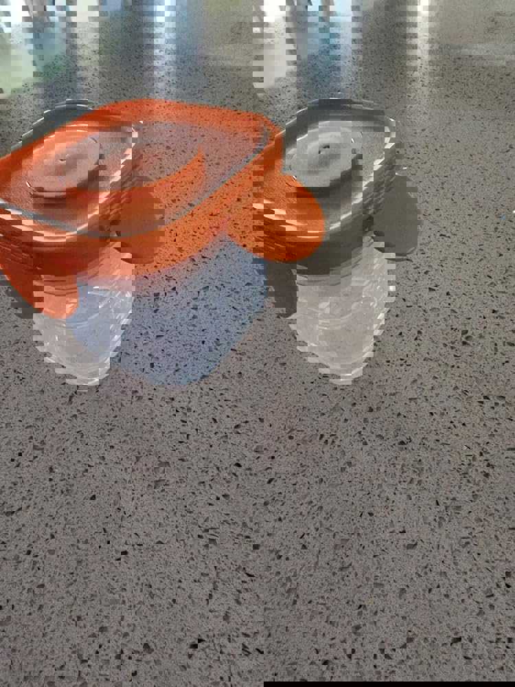 576095