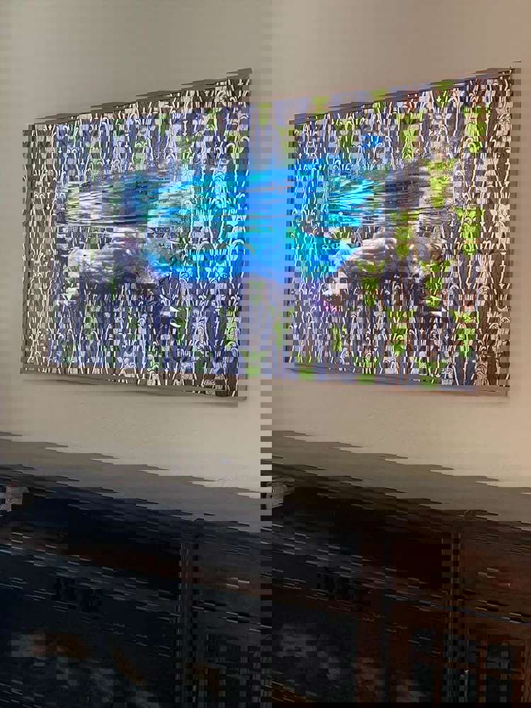 563171