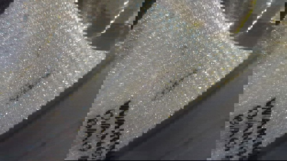 560730