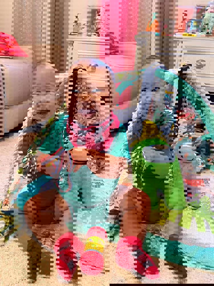 581693