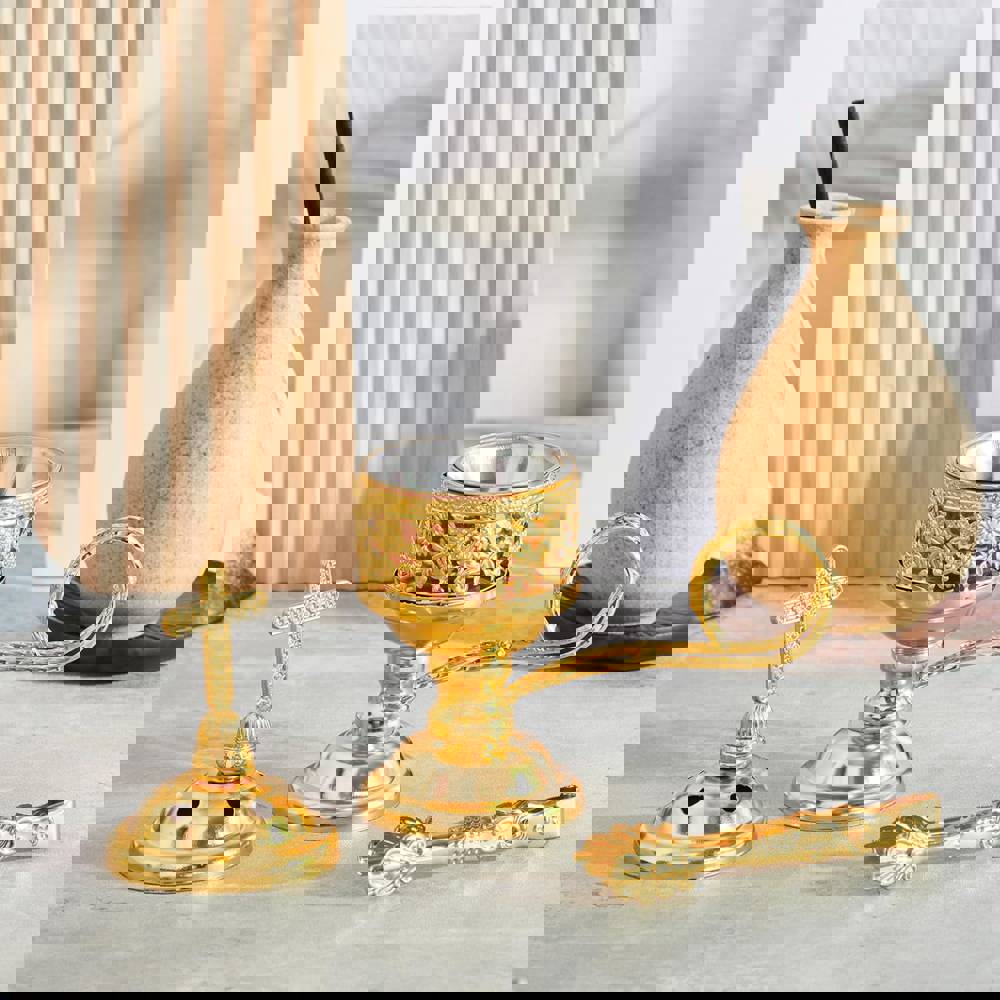 581704