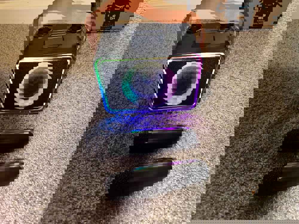 579844