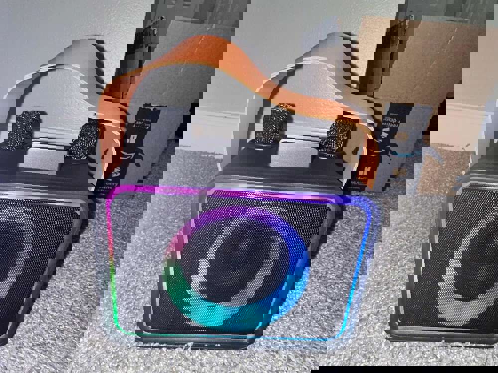 579845