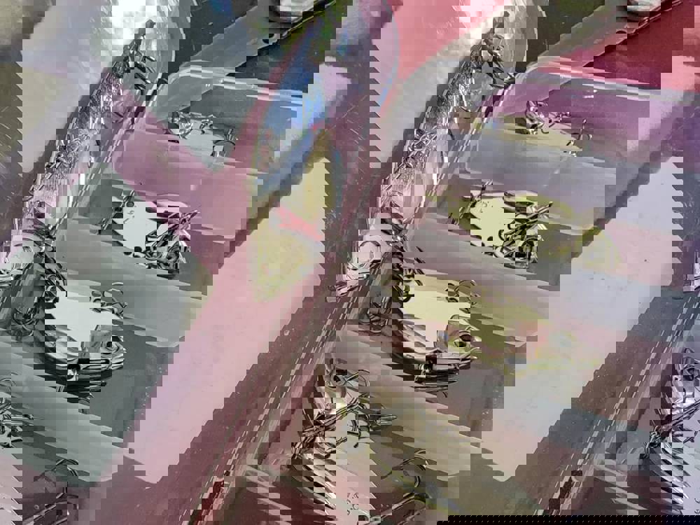 599273