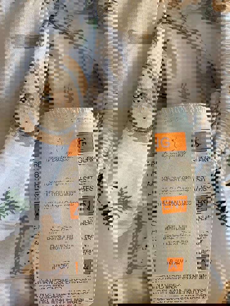 617221