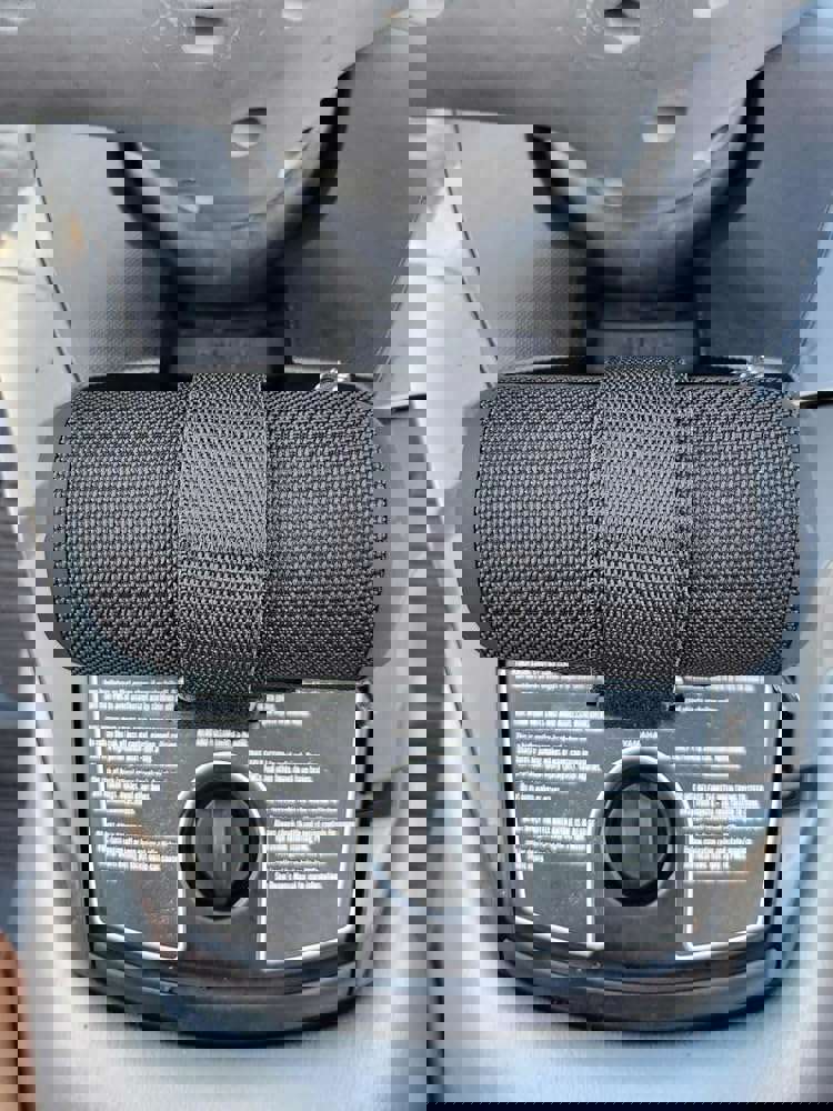 596150