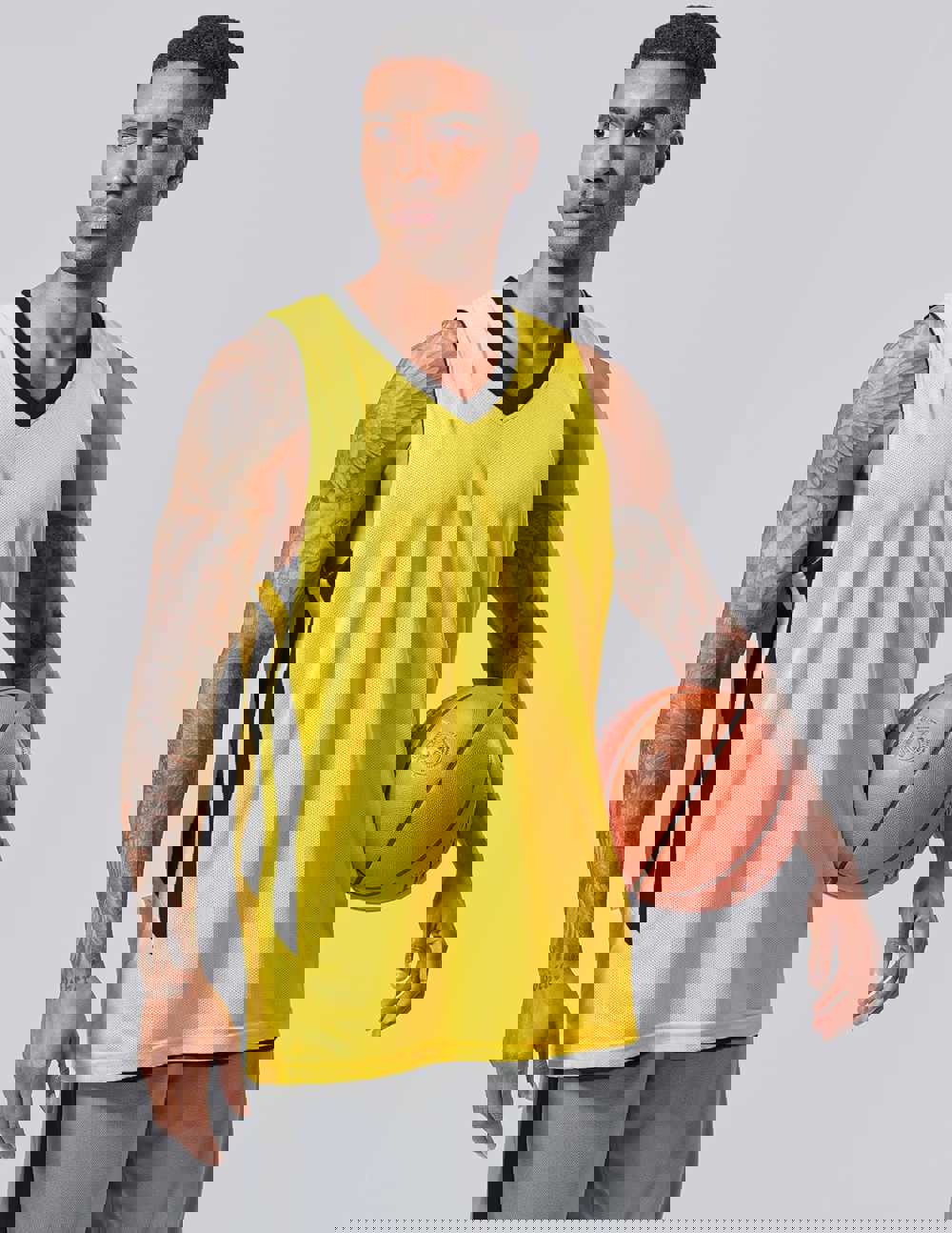 597961