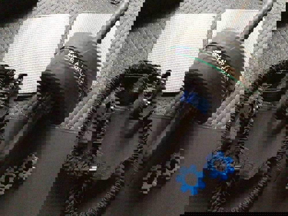 596265